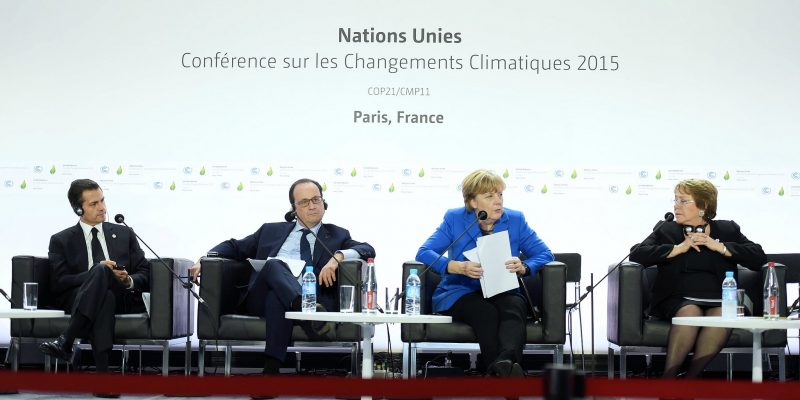 Conferencia de la ONU sobre Cambio Climático COP21 (adapted) (Image by Presidencia de la República Mexicana [CC BY 2.0] via flickr)