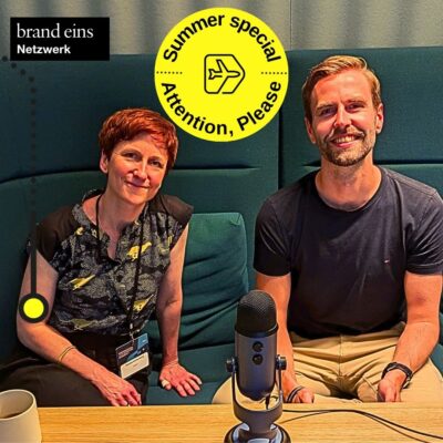 Podcast-Gästin Michèle Rothenberg mit Moderator Ralf Leister